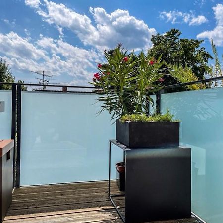 Zimmer - Modernes Apartment Mit 45 Qm. Straubing Exterior foto
